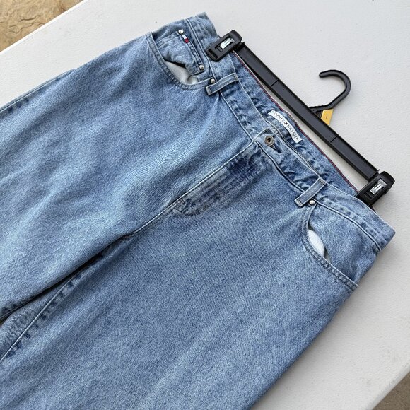 High-Waisted Straight Leg Jeans – Size 16 - Picture 3 of 4